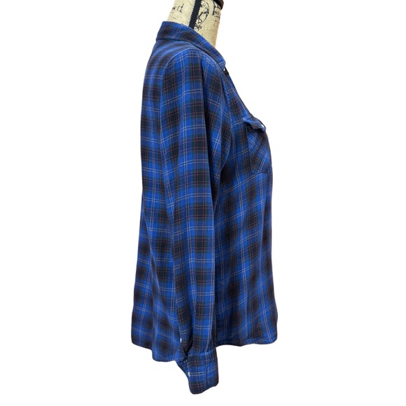 Forever 21 Blue Plaid Button Down Flannel Shirt Size M - Picture 2 of 6